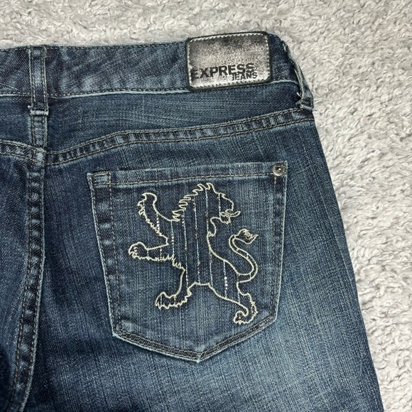 Express Jeans Womens 6 Straight Y2K Style Dark Wash Low Rise Classic Party Night - Picture 1 of 5